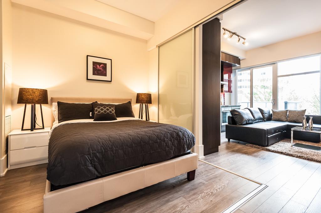 Loft - Entertainment & Financial District Apartment Toronto Room photo